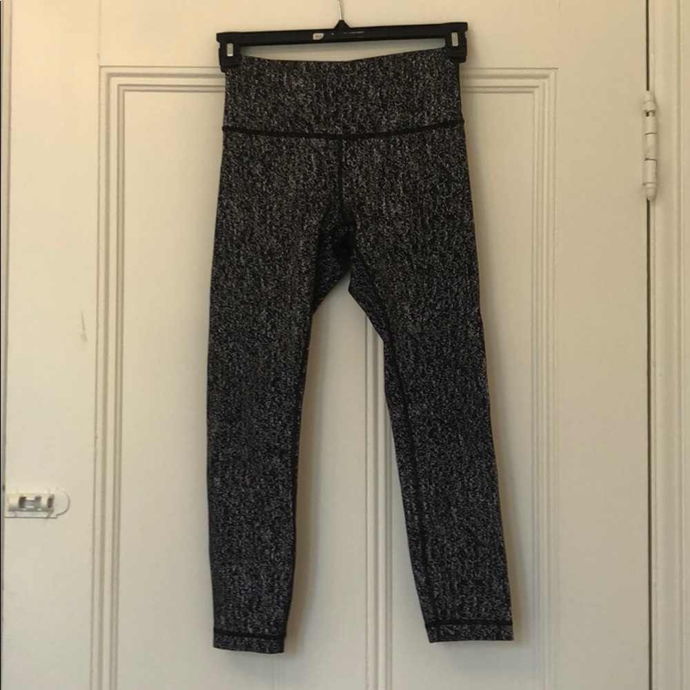 Lulu lemon workout tights